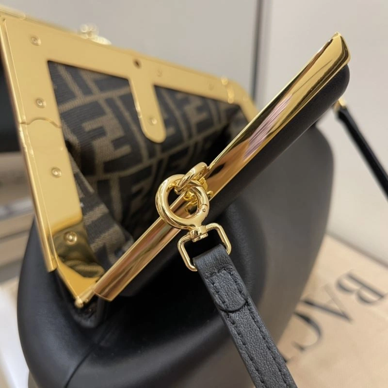 Fendi Satchel Bags Thermal 72825