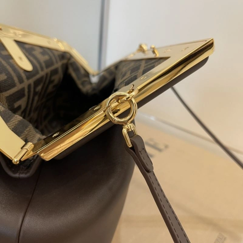 Fendi Satchel Bags Durable 72845