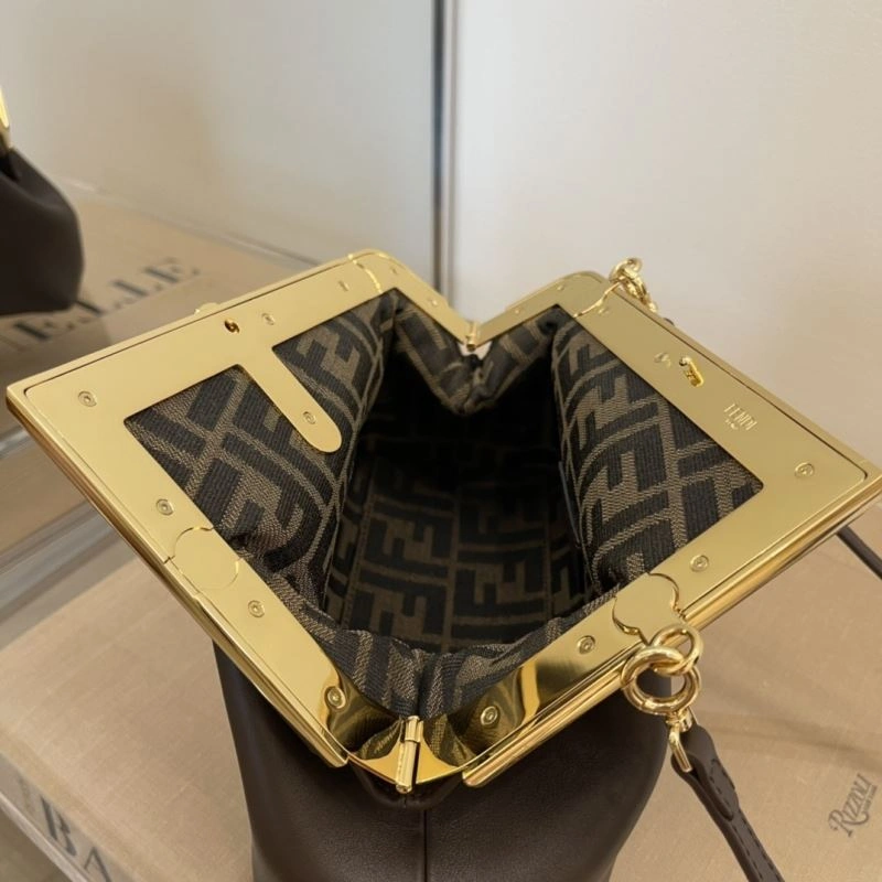 Fendi Satchel Bags Durable 72845