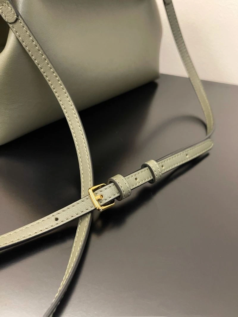 Fendi Satchel Bags Bold 72822