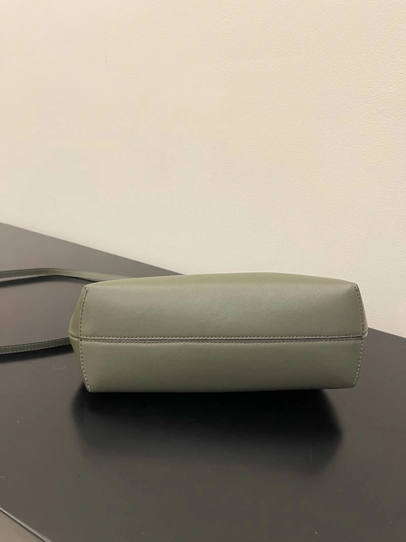 Fendi Satchel Bags Bold 72822