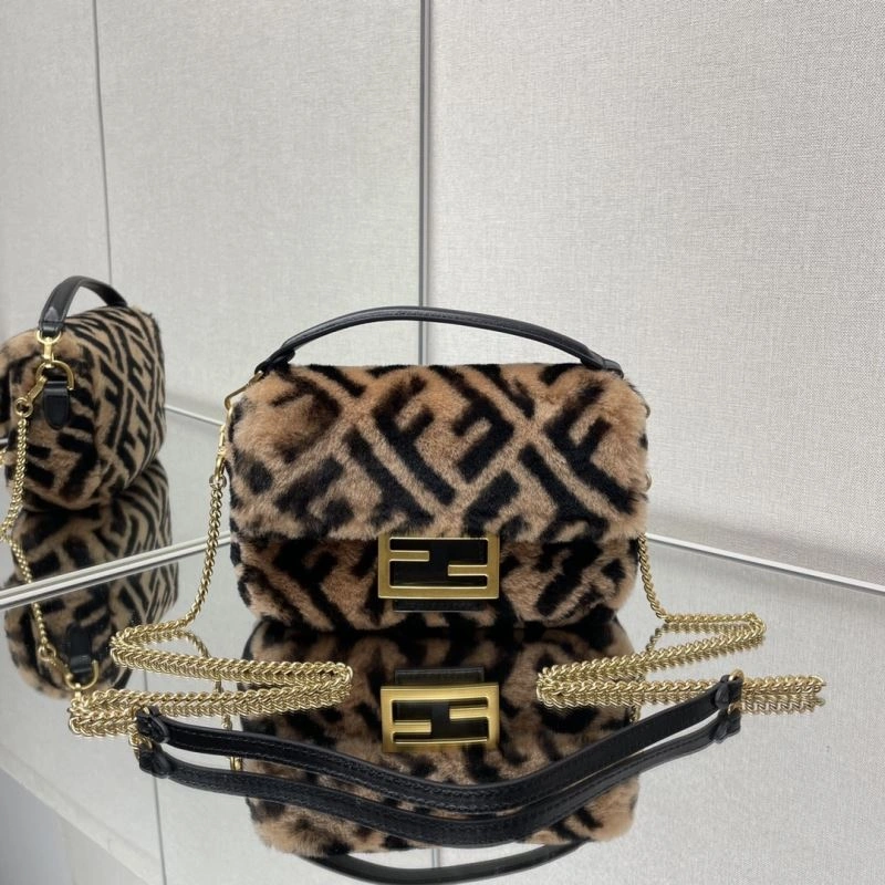 Fendi Satchel Bags Durable 72820