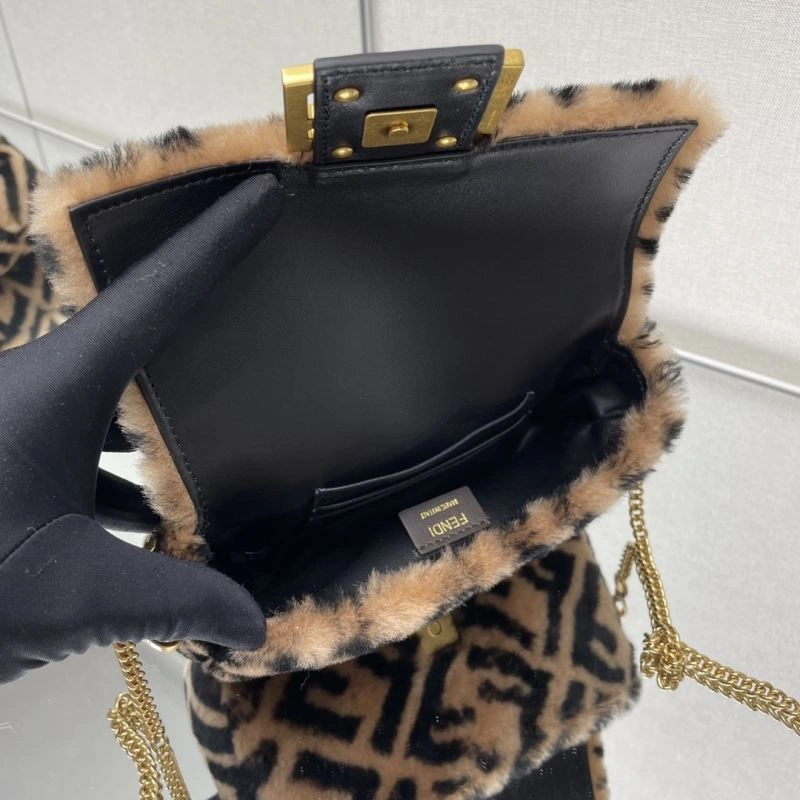 Fendi Satchel Bags Durable 72820