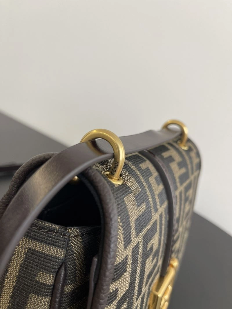 Fendi Satchel Bags Comfortable 72803