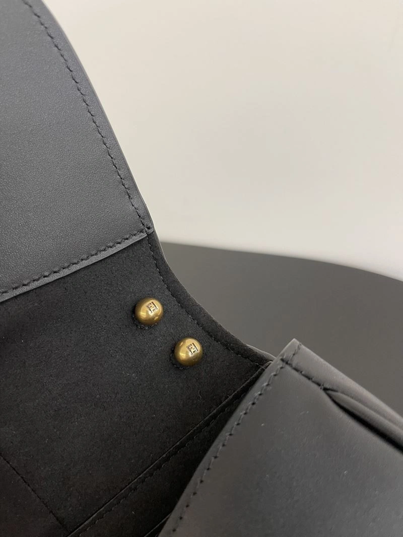 Fendi Satchel Bags Comfortable 72835