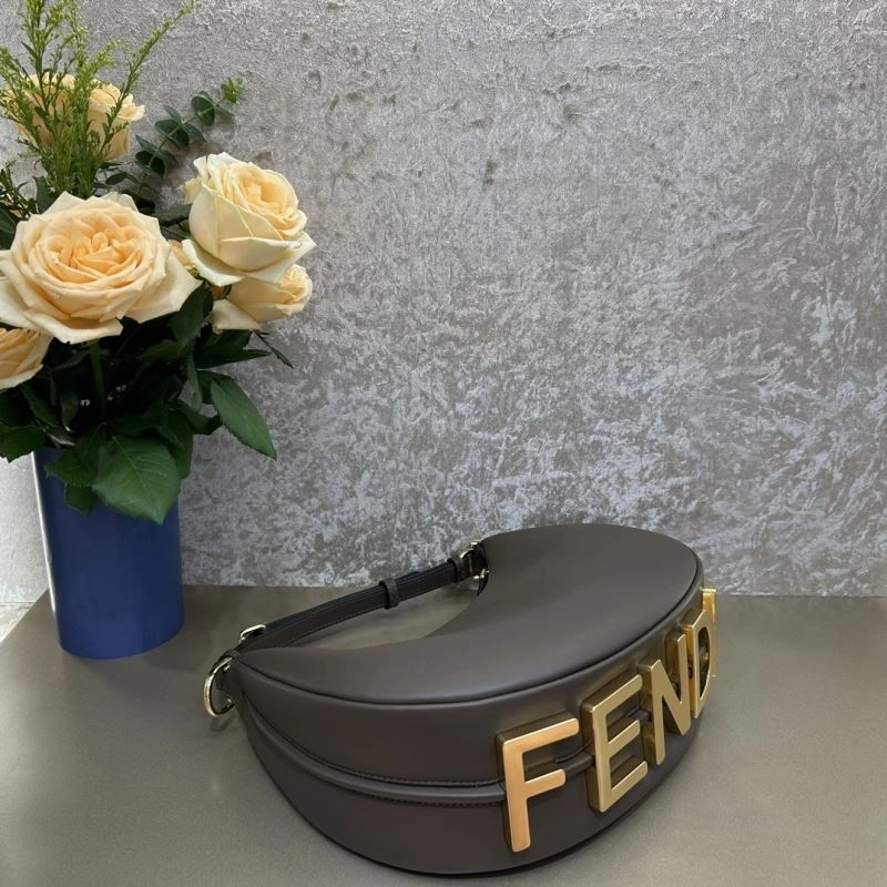 Fendi Satchel Bags Casual 72795