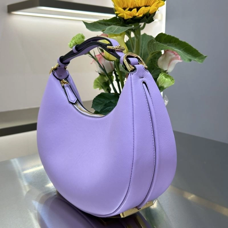 Fendi Satchel Bags Comfortable 72788