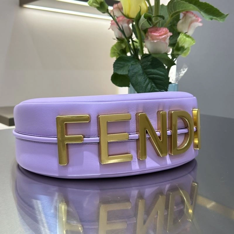Fendi Satchel Bags Comfortable 72788