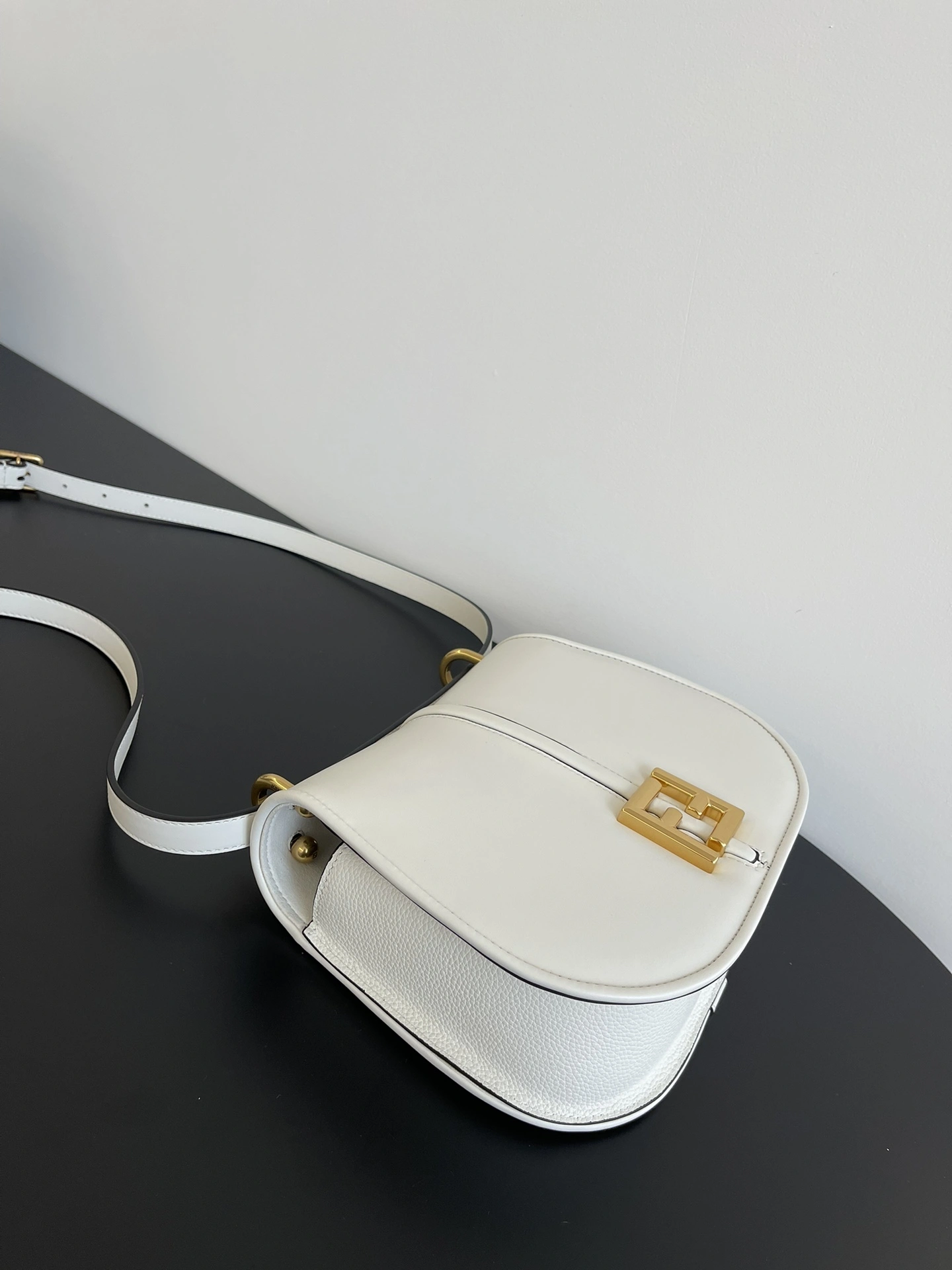 Trendy Fendi Satchel Bags 69799