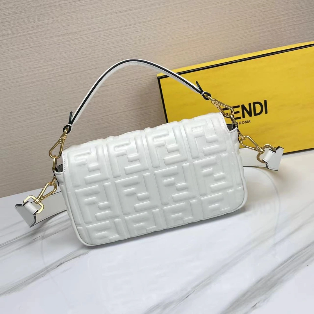 Fendi Satchel Bags Sleek 69825