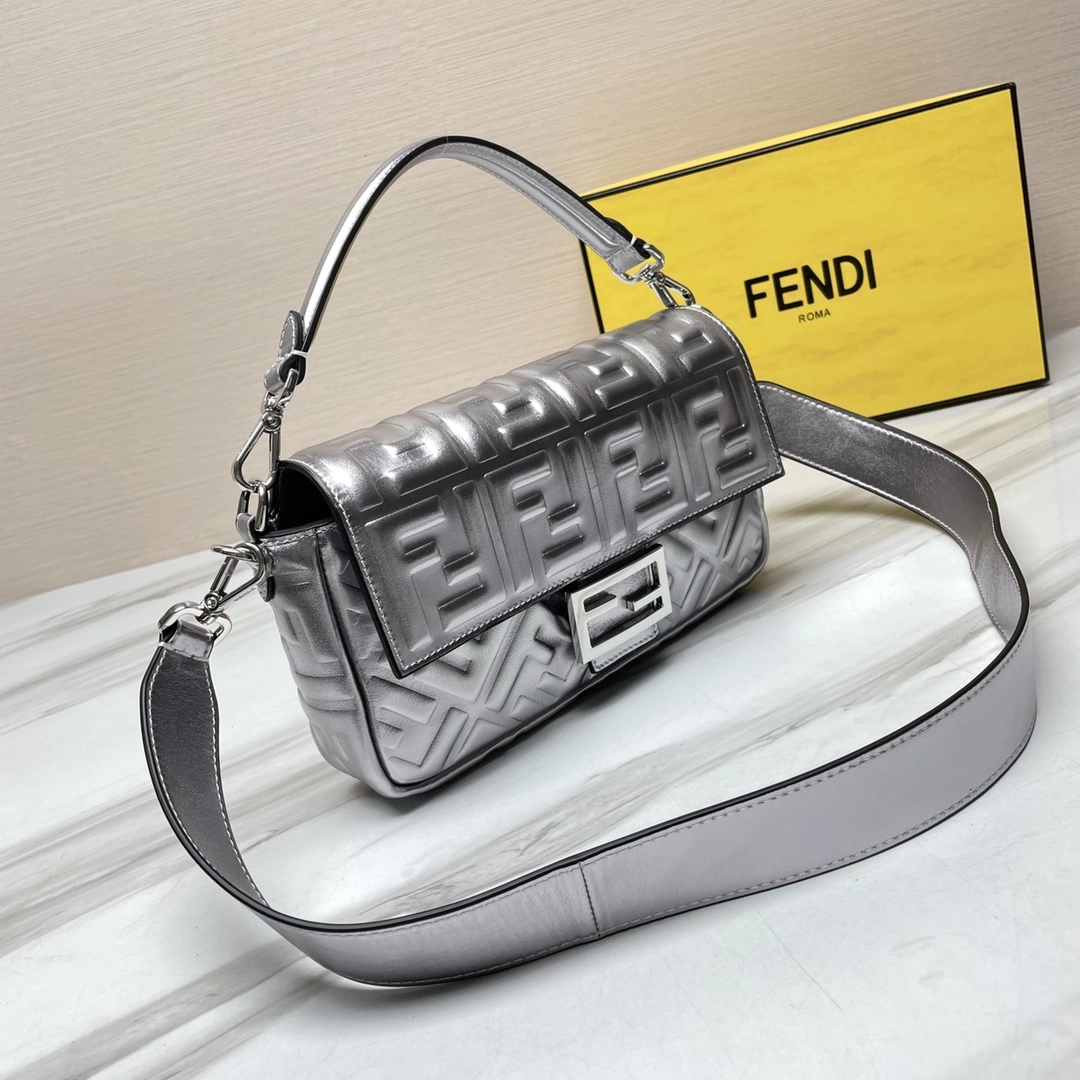 Fendi Satchel Bags Affordable 69792