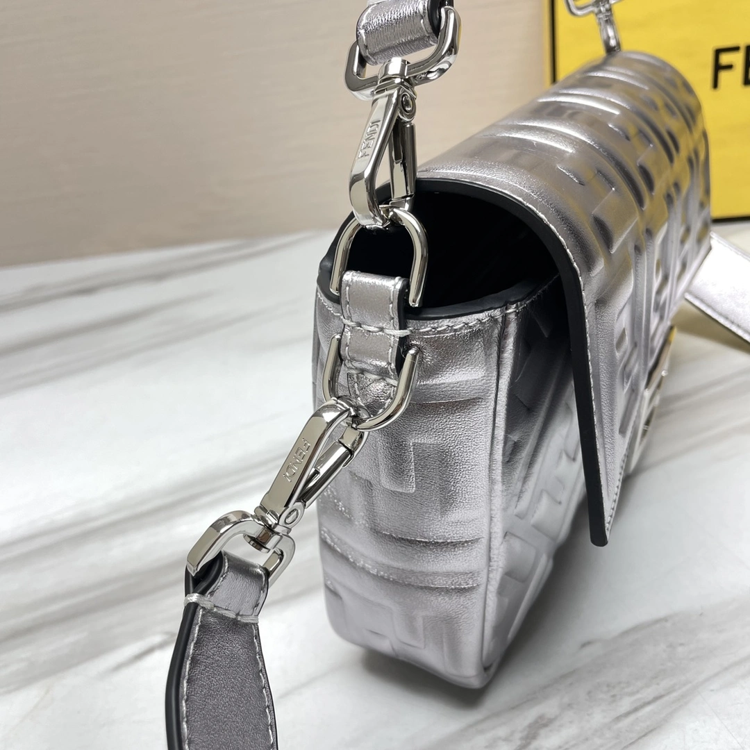 Fendi Satchel Bags Affordable 69792