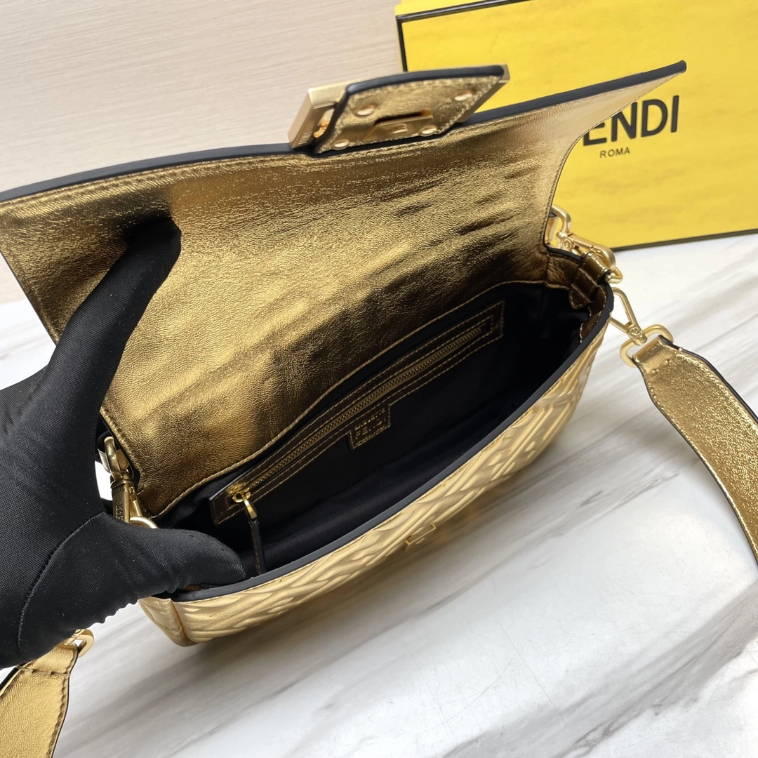 Fendi Satchel Bags MultiPurpose 69818