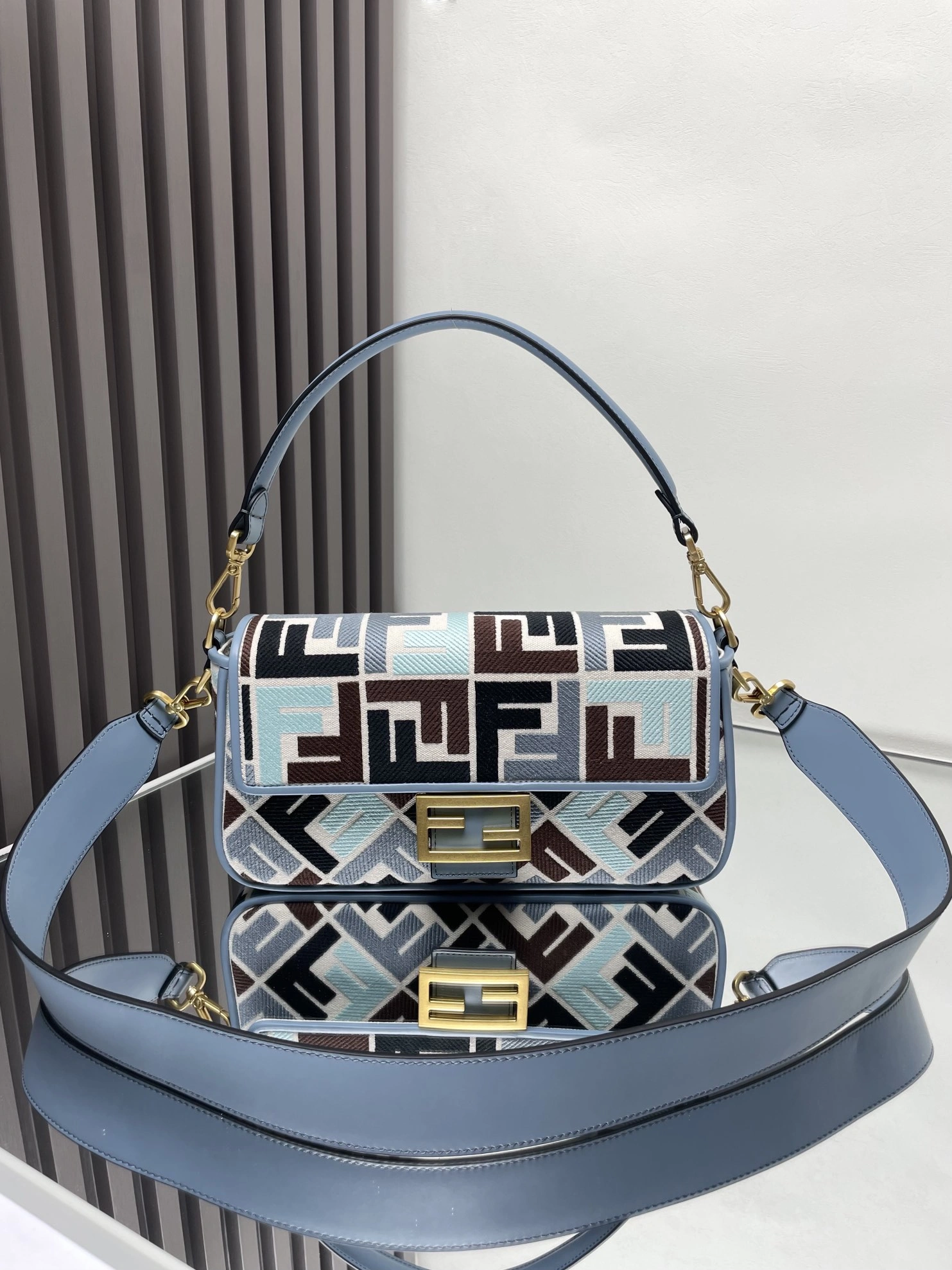 Trendsetting Fendi Satchel Bags 69786
