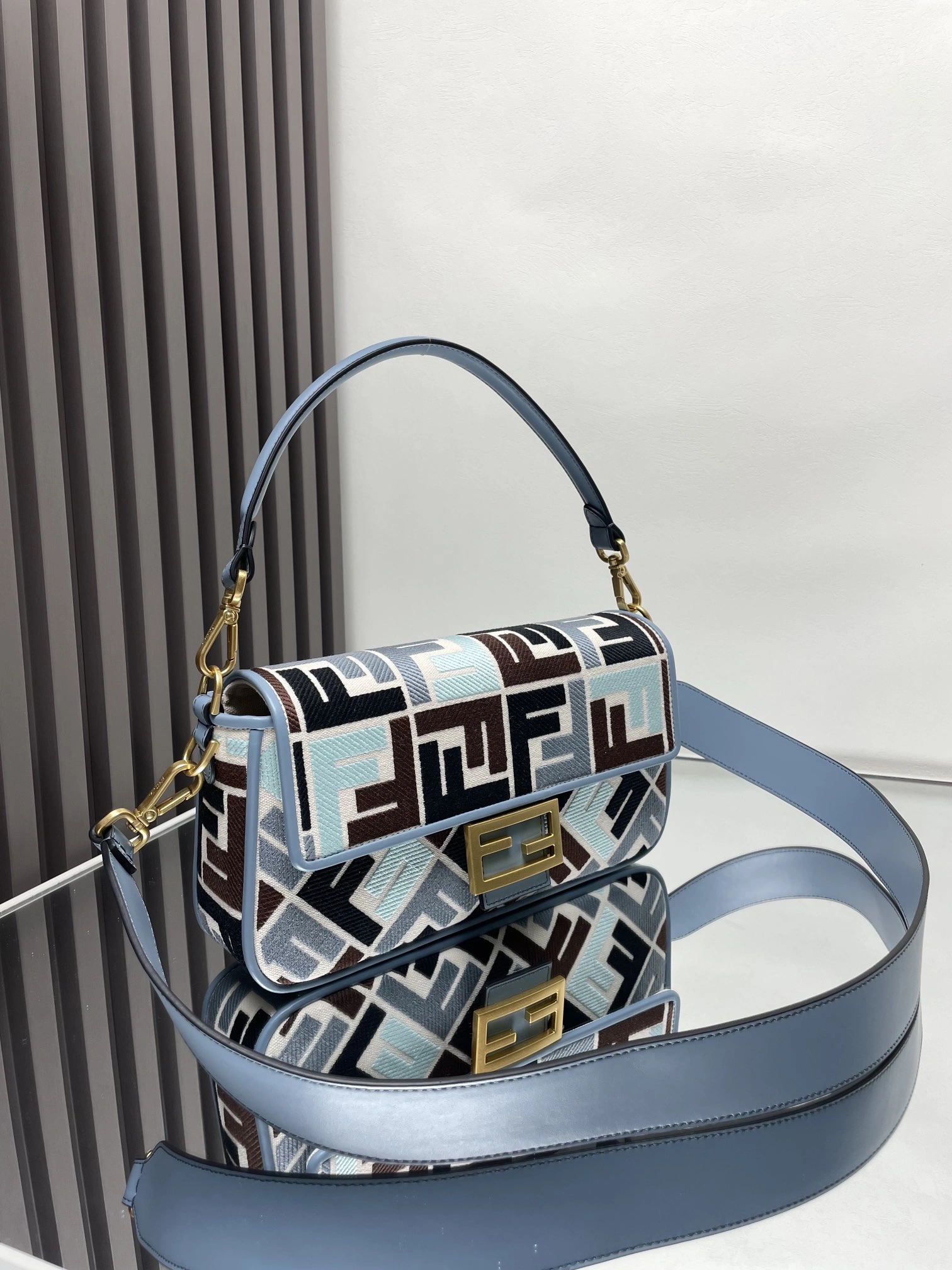 Trendsetting Fendi Satchel Bags 69786