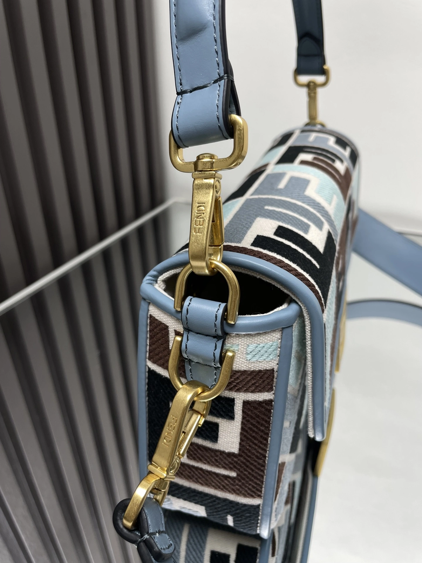 Trendsetting Fendi Satchel Bags 69786