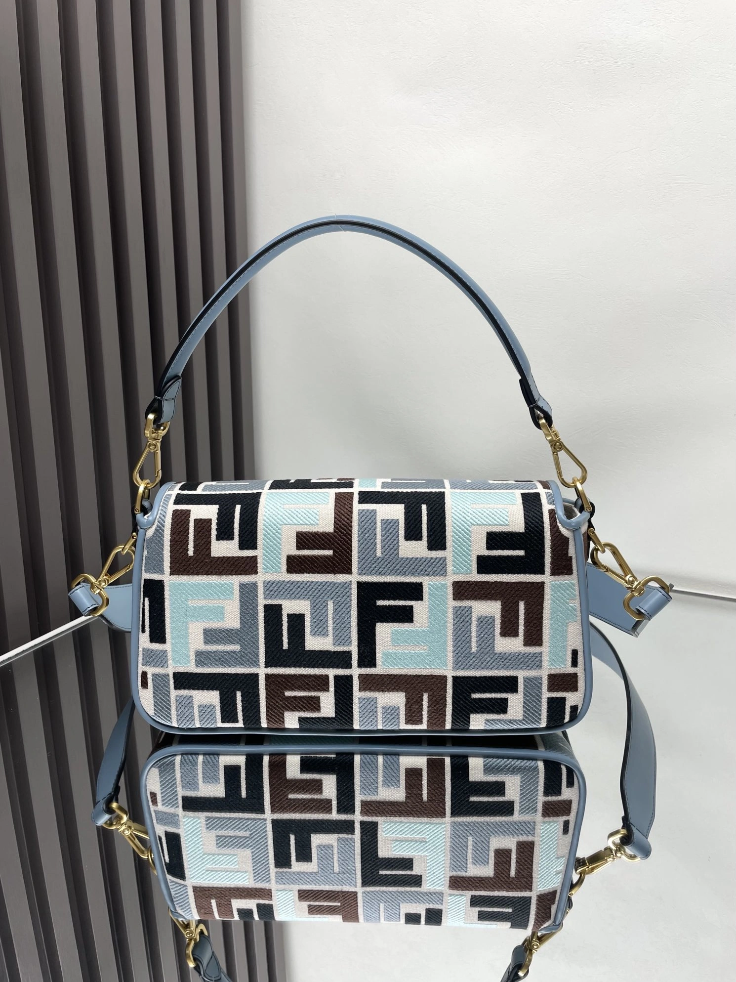 Trendsetting Fendi Satchel Bags 69786