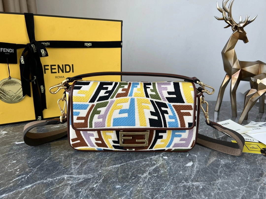 Stretchable Fendi Satchel Bags 69781