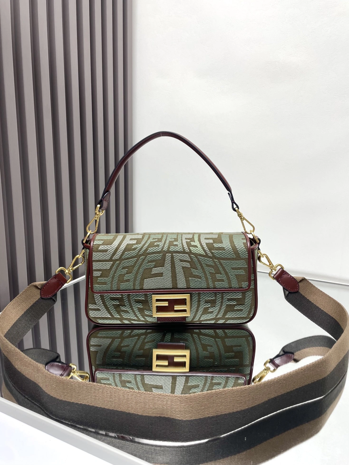 Stylish Fendi Satchel Bags 69767