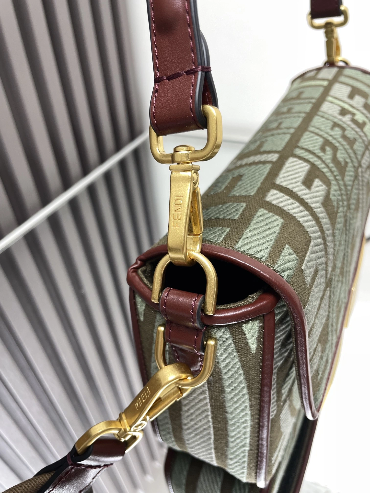 Stylish Fendi Satchel Bags 69767