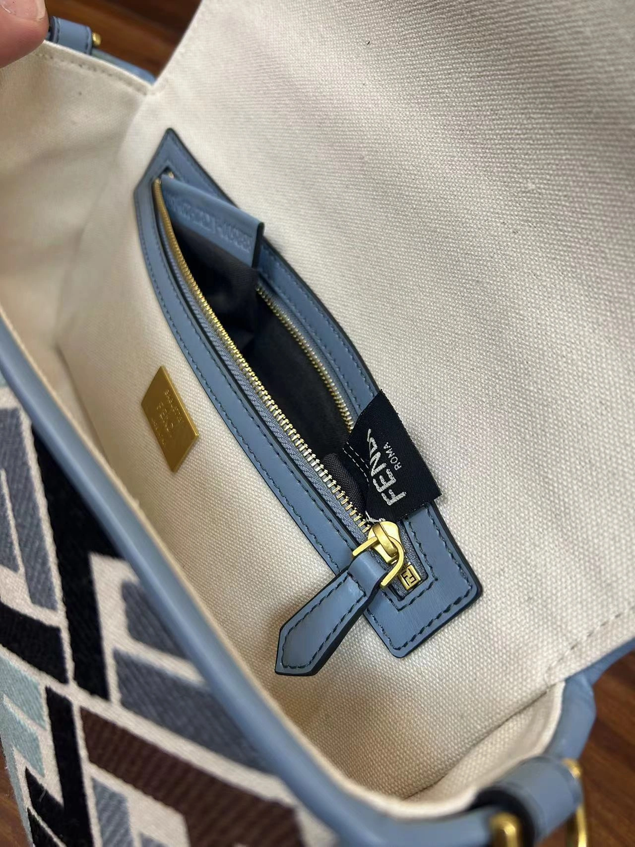StreetReady Fendi Satchel Bags 69785