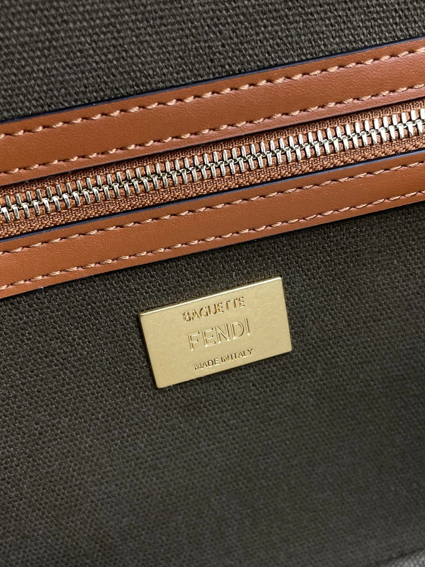 Youthful Fendi Satchel Bags 69782