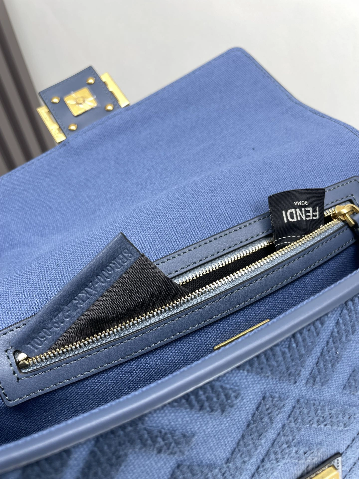 Fendi Satchel Bags Comfortable 69774