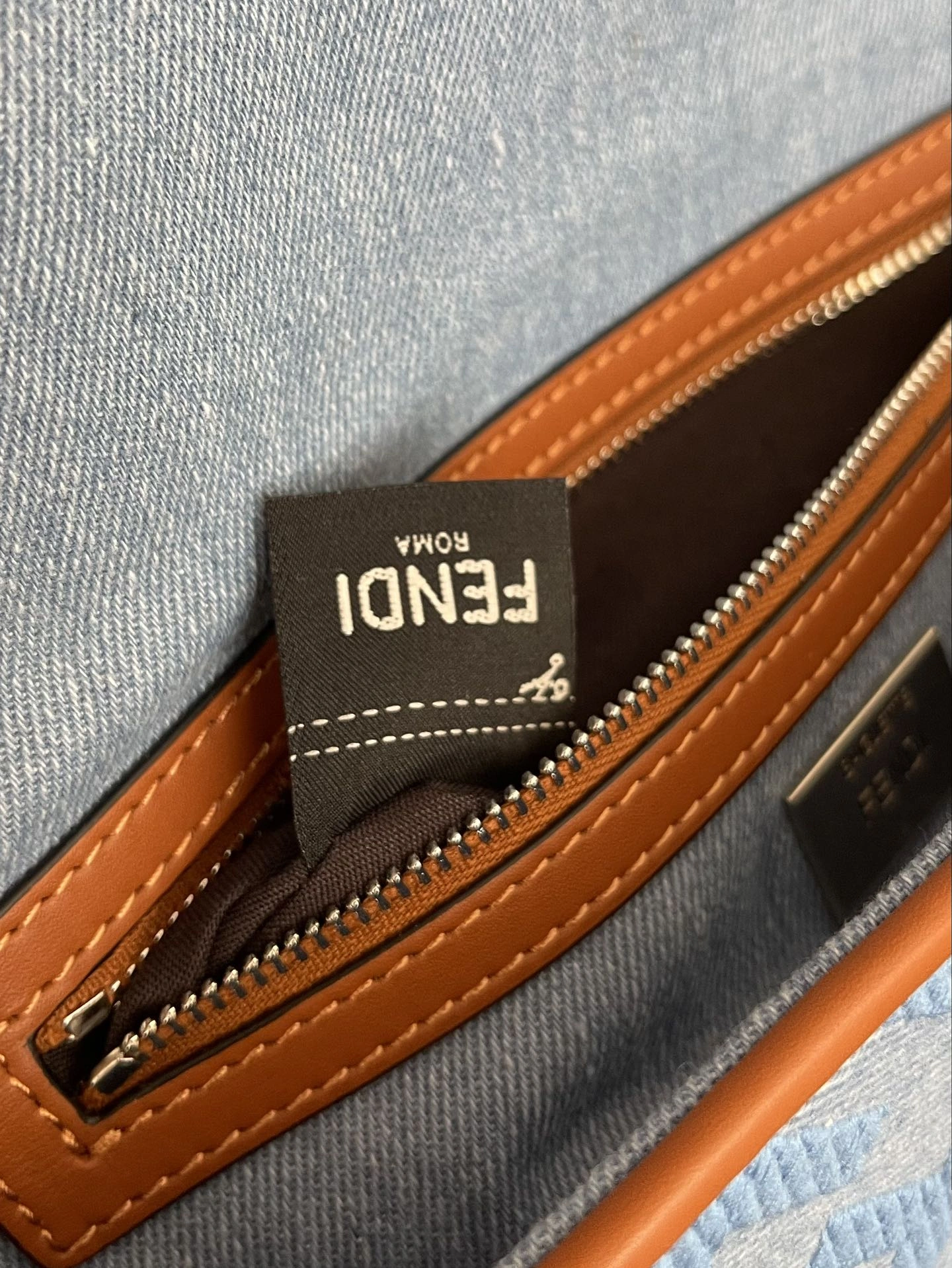 Fendi Satchel Bags Stretchable 69773
