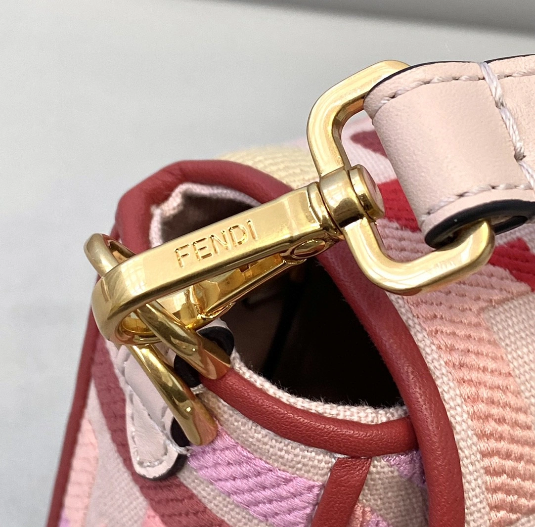 Breathable Fendi Satchel Bags 69789