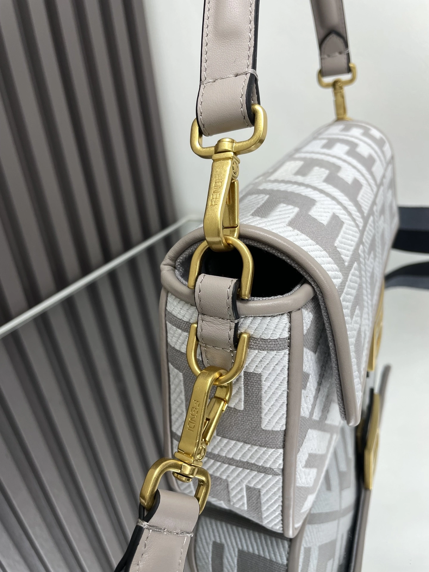 Functional Fendi Satchel Bags 69778