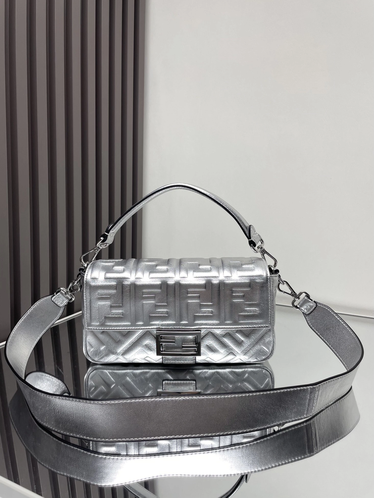 ZipUp Fendi Satchel Bags 69845