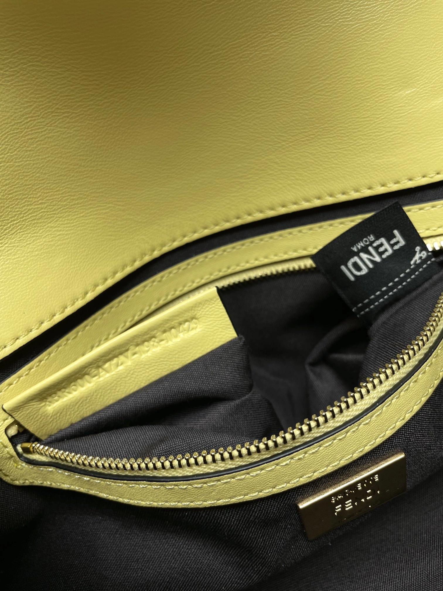 Modern Fendi Satchel Bags 69823
