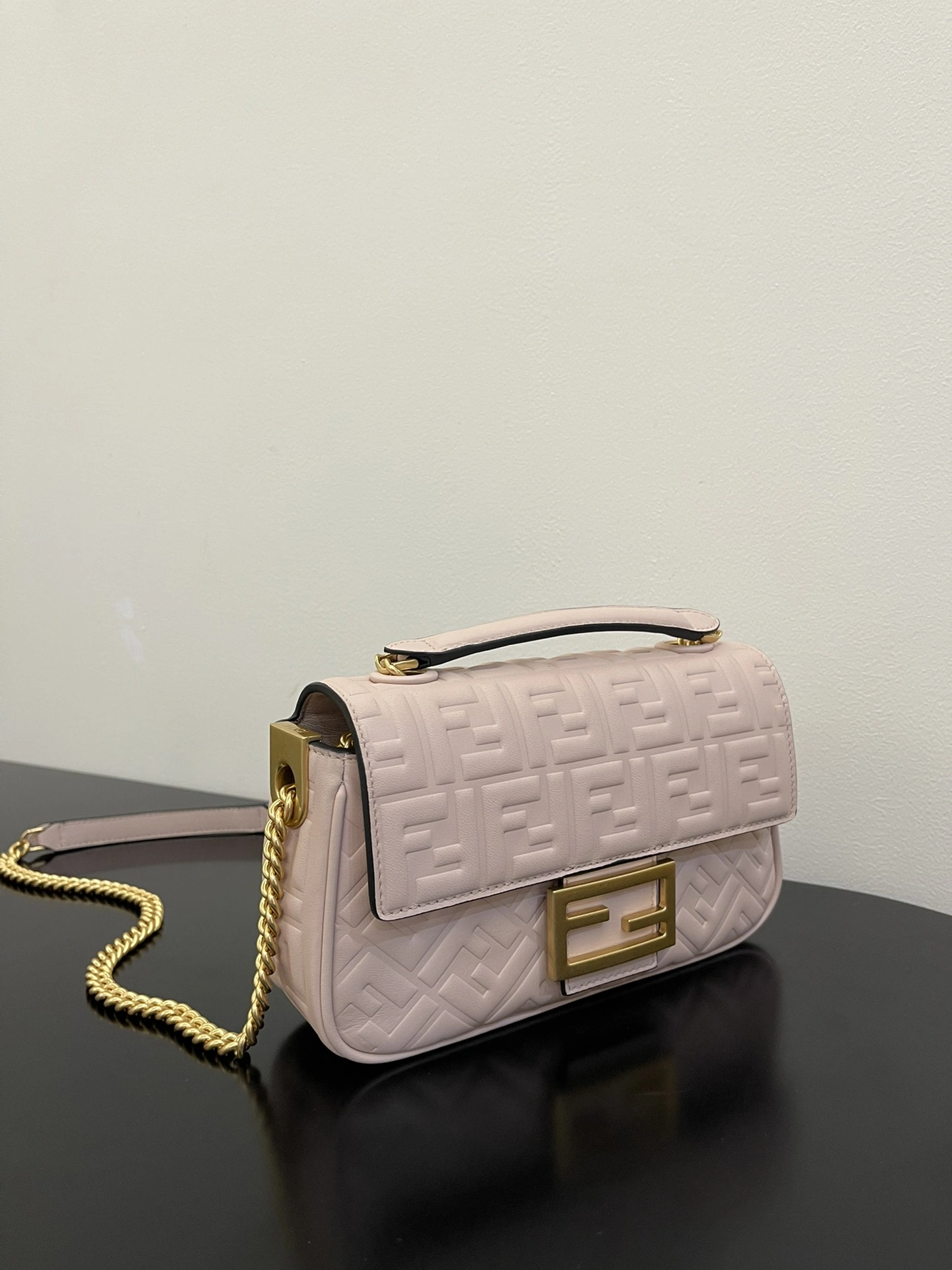 Soft Fendi Satchel Bags 69756