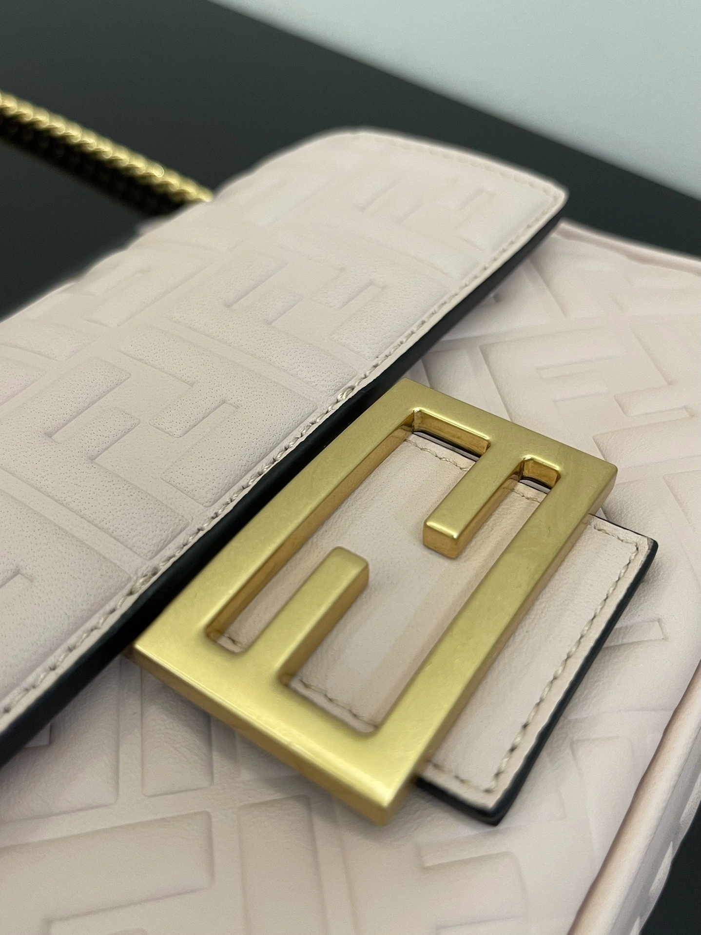 Soft Fendi Satchel Bags 69756