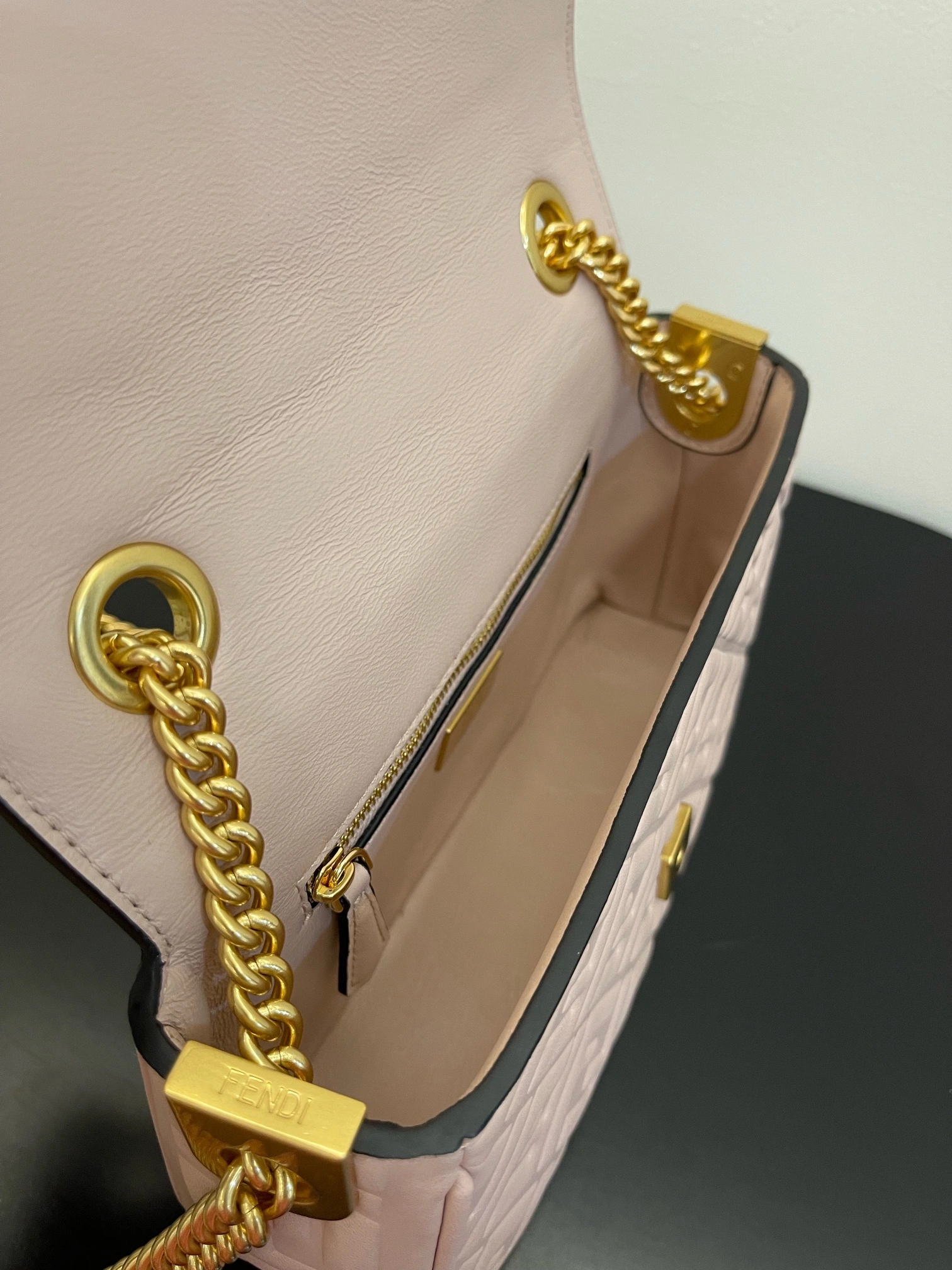 Soft Fendi Satchel Bags 69756