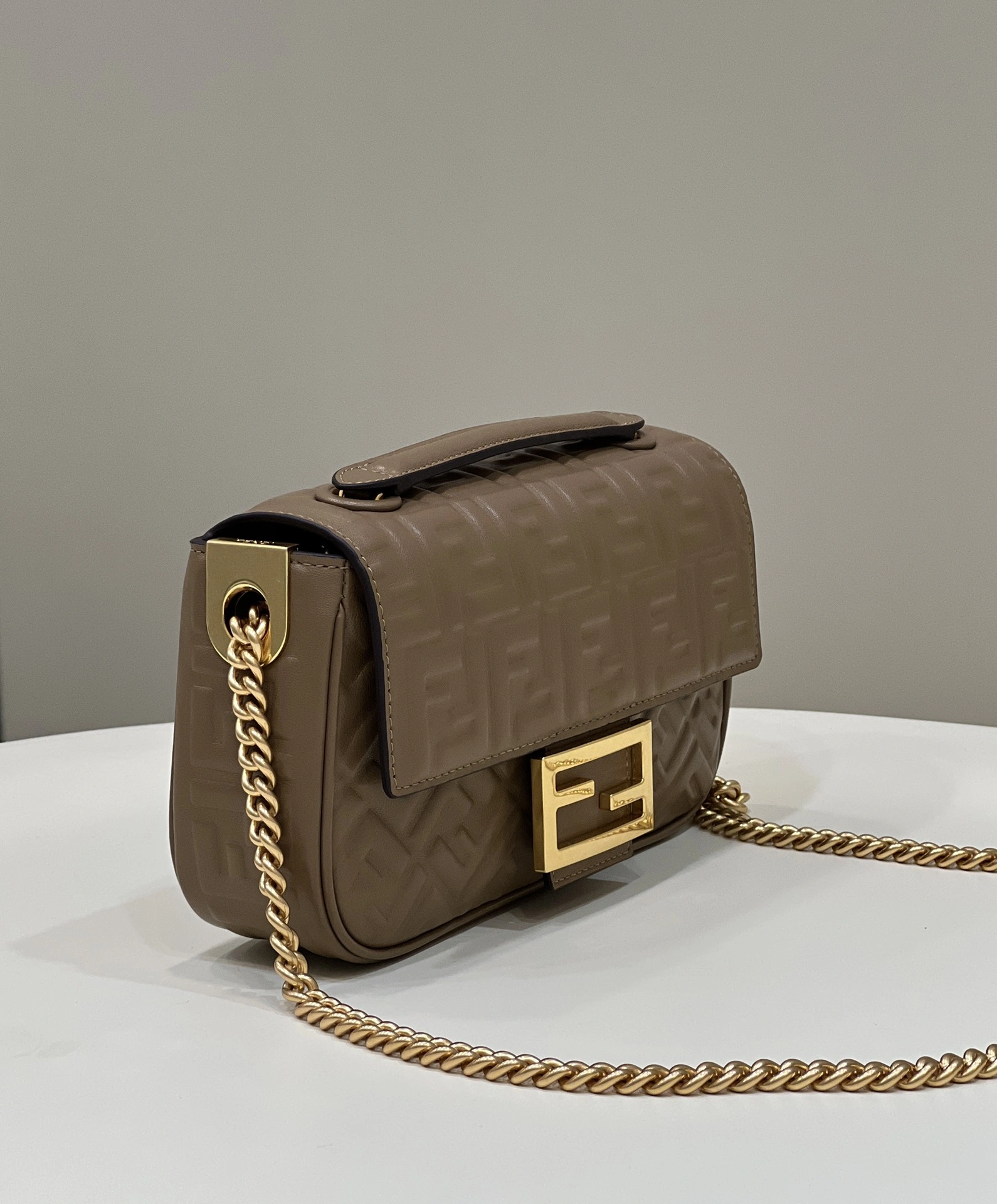Fendi Satchel Bags Popular 69795