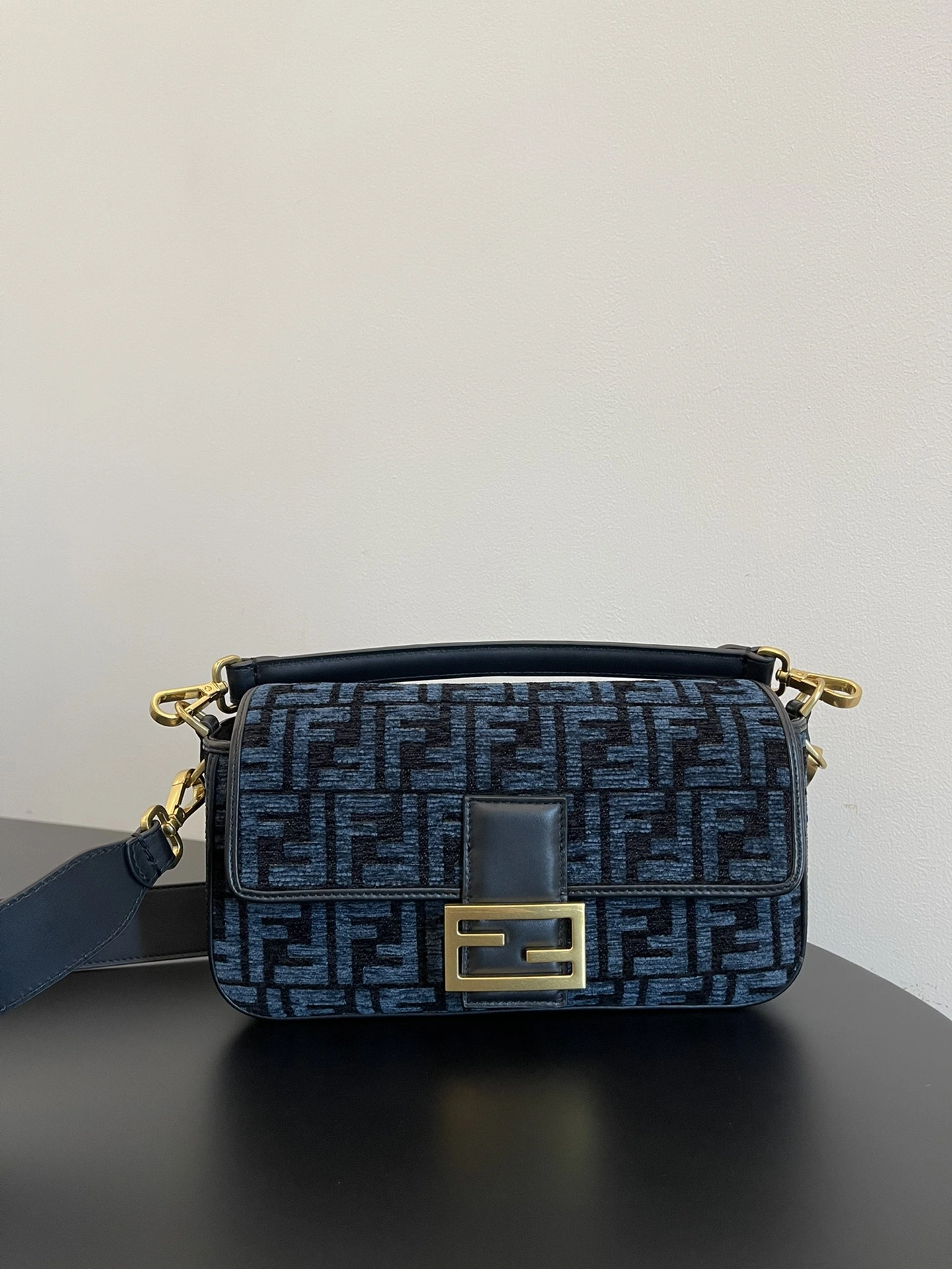 Bright Fendi Satchel Bags 69753