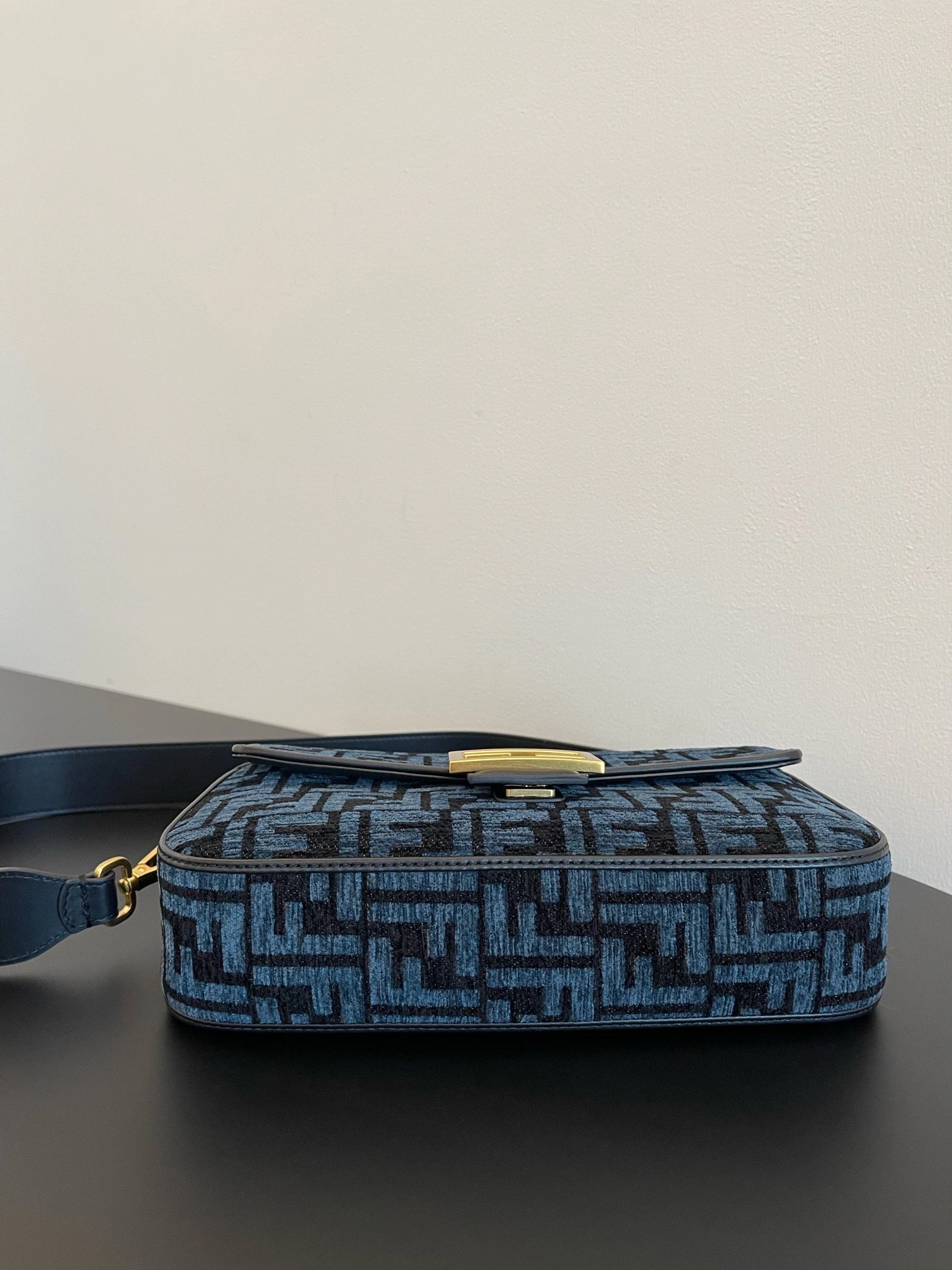 Bright Fendi Satchel Bags 69753