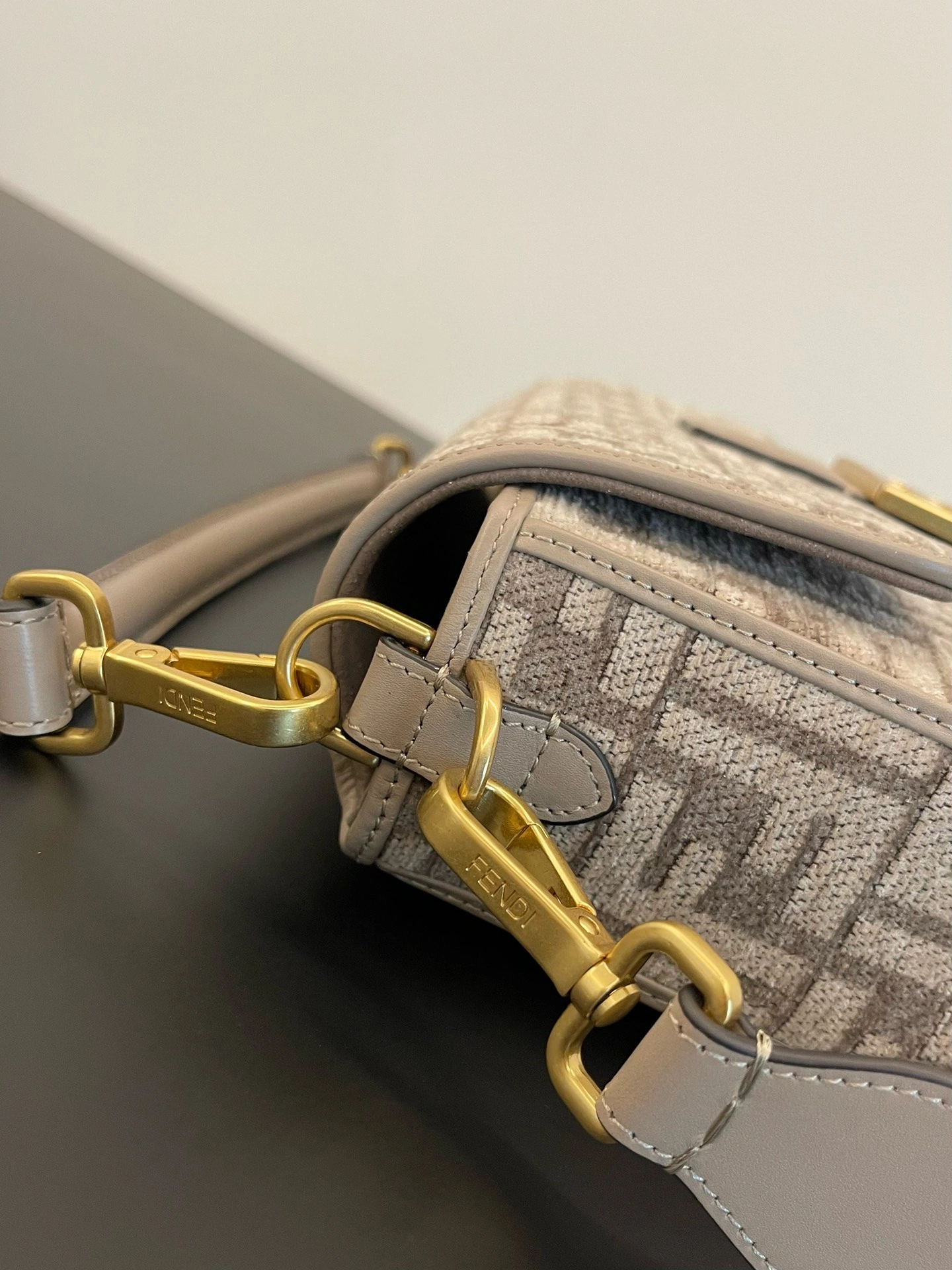 Fendi Satchel Bags MultiPurpose 69751