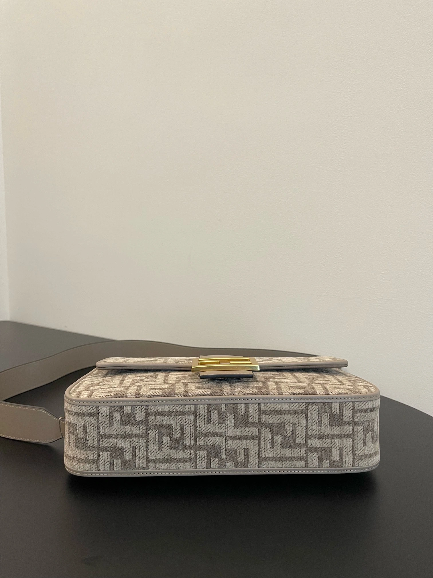 Fendi Satchel Bags MultiPurpose 69751