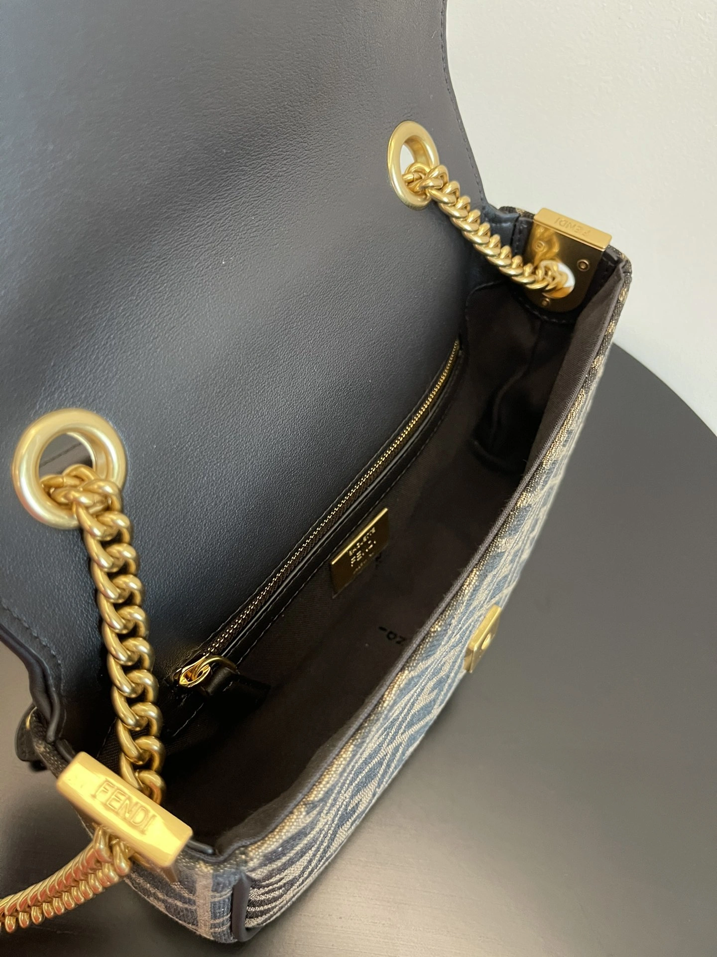 Trendsetting Fendi Satchel Bags 69752