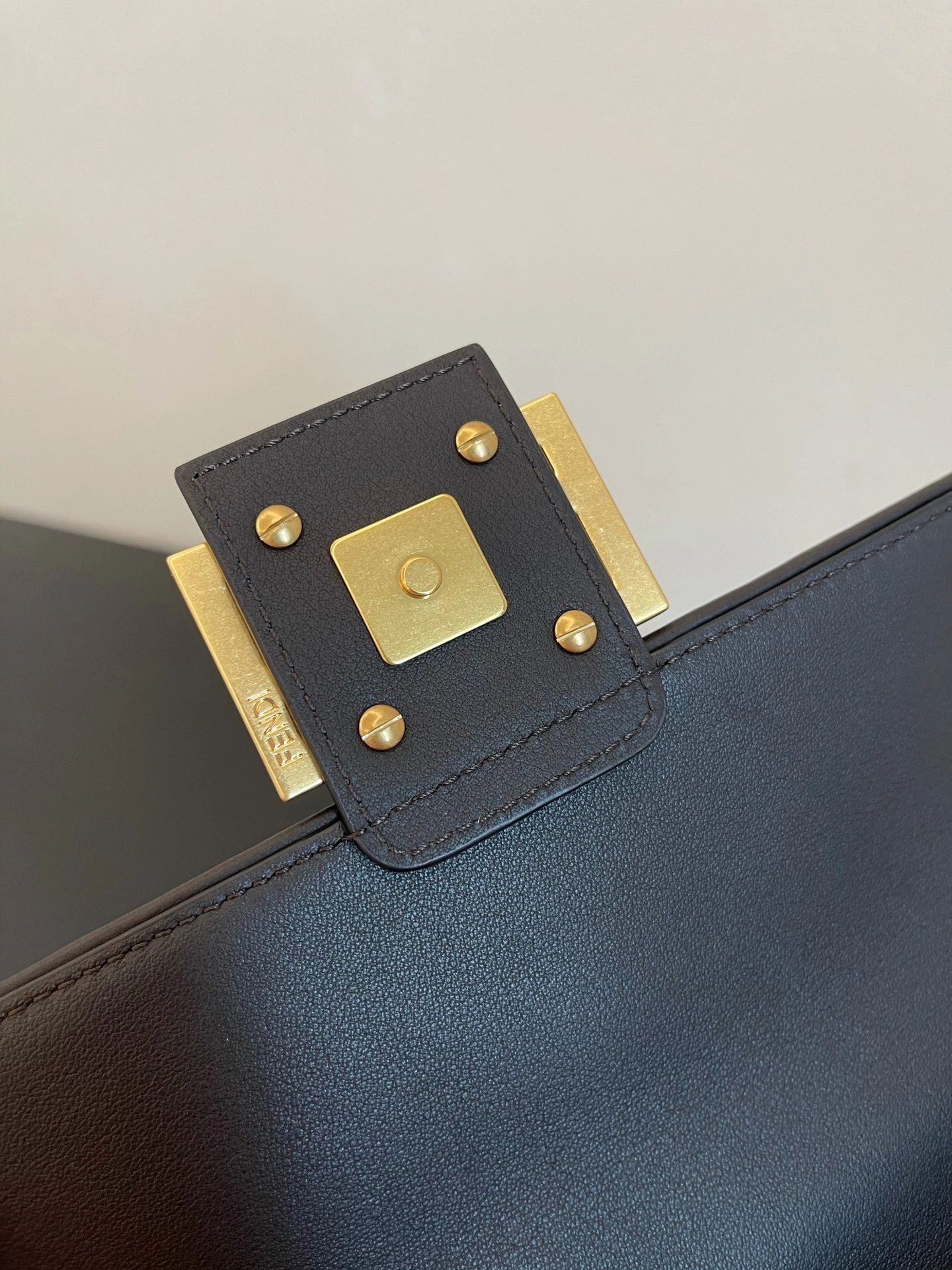 Trendsetting Fendi Satchel Bags 69752