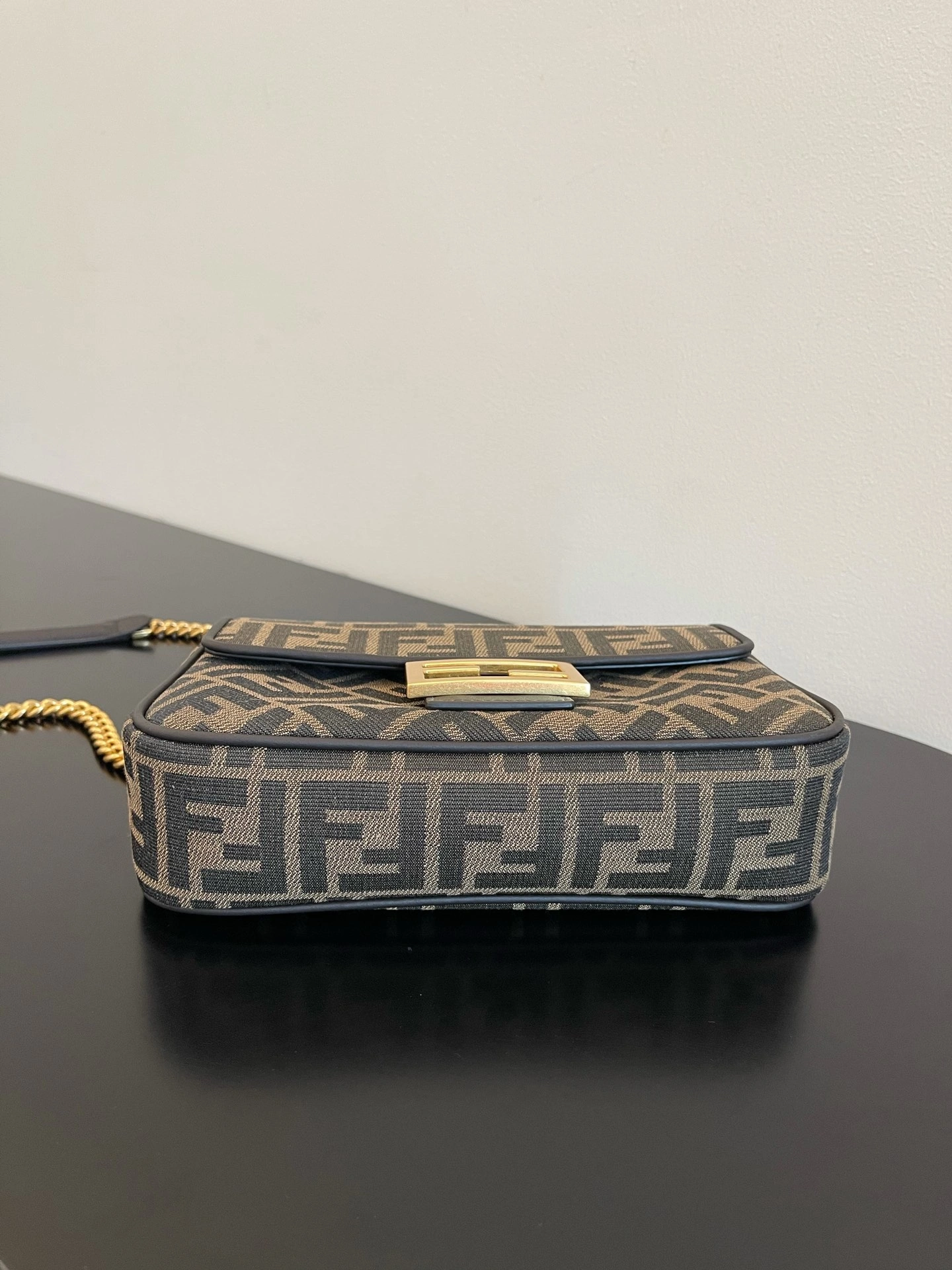 Trendsetting Fendi Satchel Bags 69752