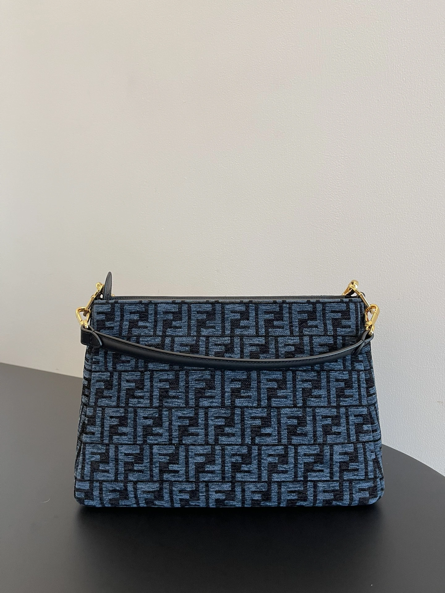 Fendi Satchel Bags ComfortFit 69791