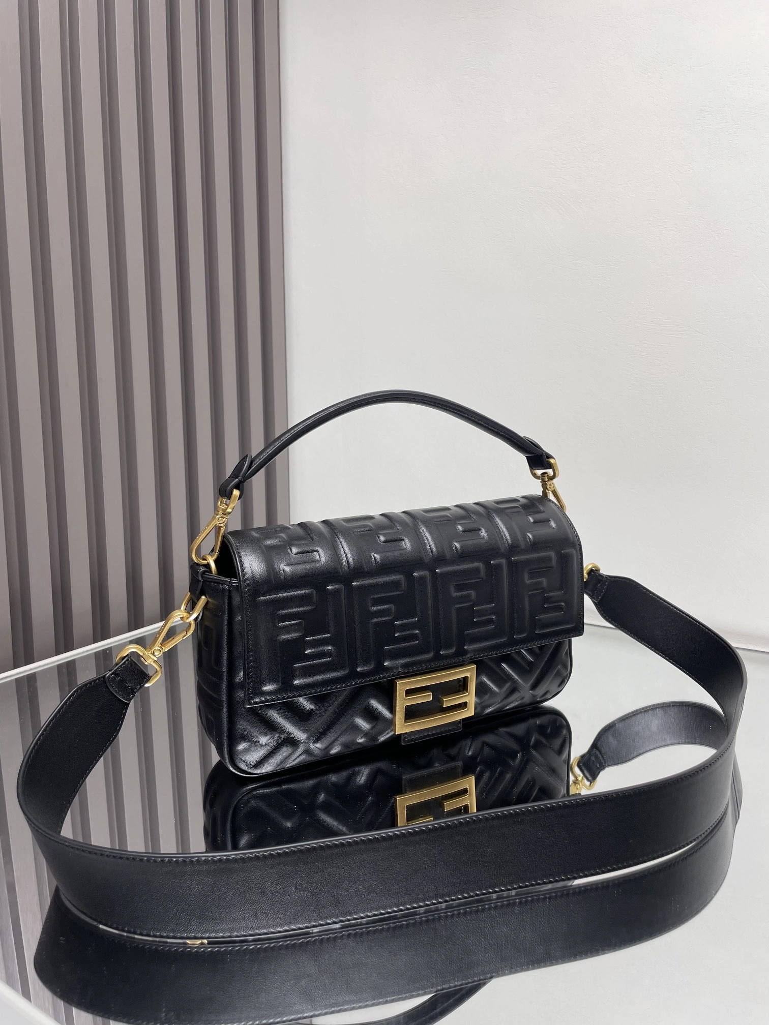 FastDry Fendi Satchel Bags 69744
