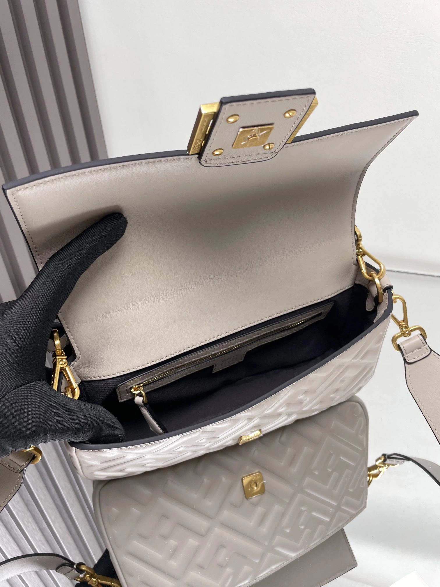 Fendi Satchel Bags GoAnywhere 69790