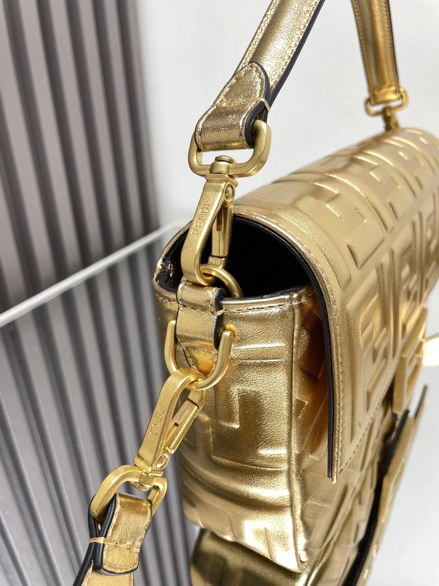 FreshLook Fendi Satchel Bags 69738