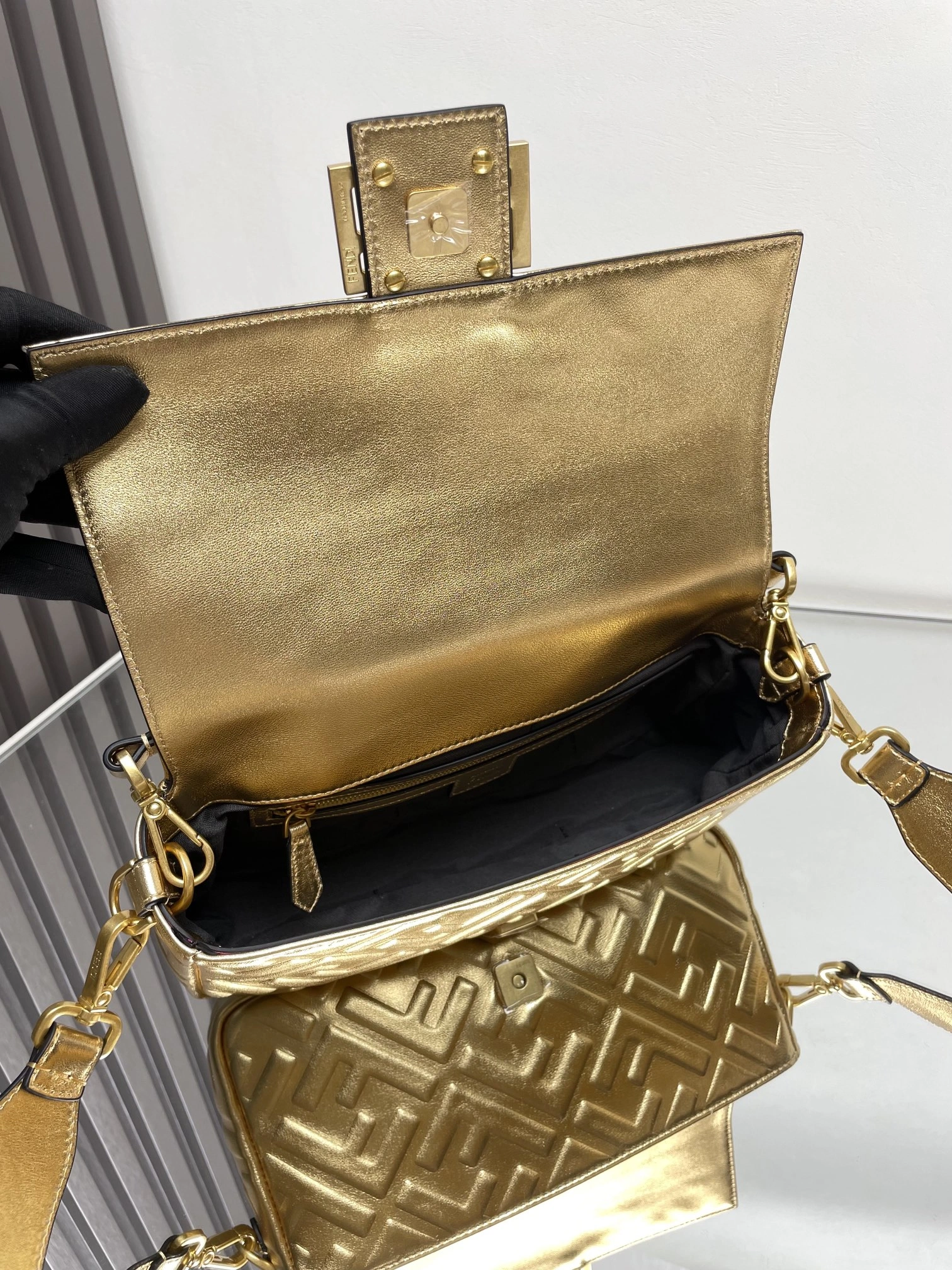 FreshLook Fendi Satchel Bags 69738