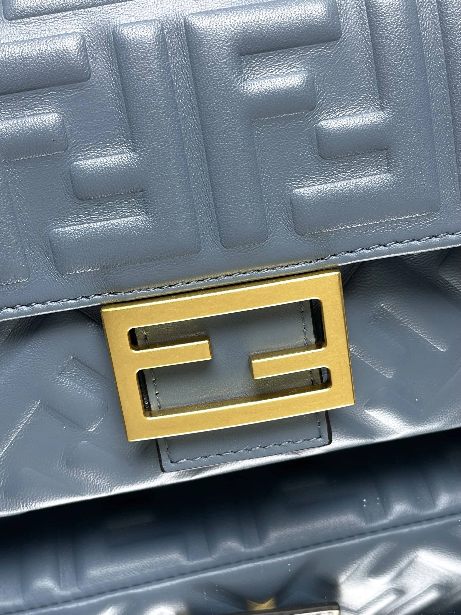EyeCatching Fendi Satchel Bags 69741