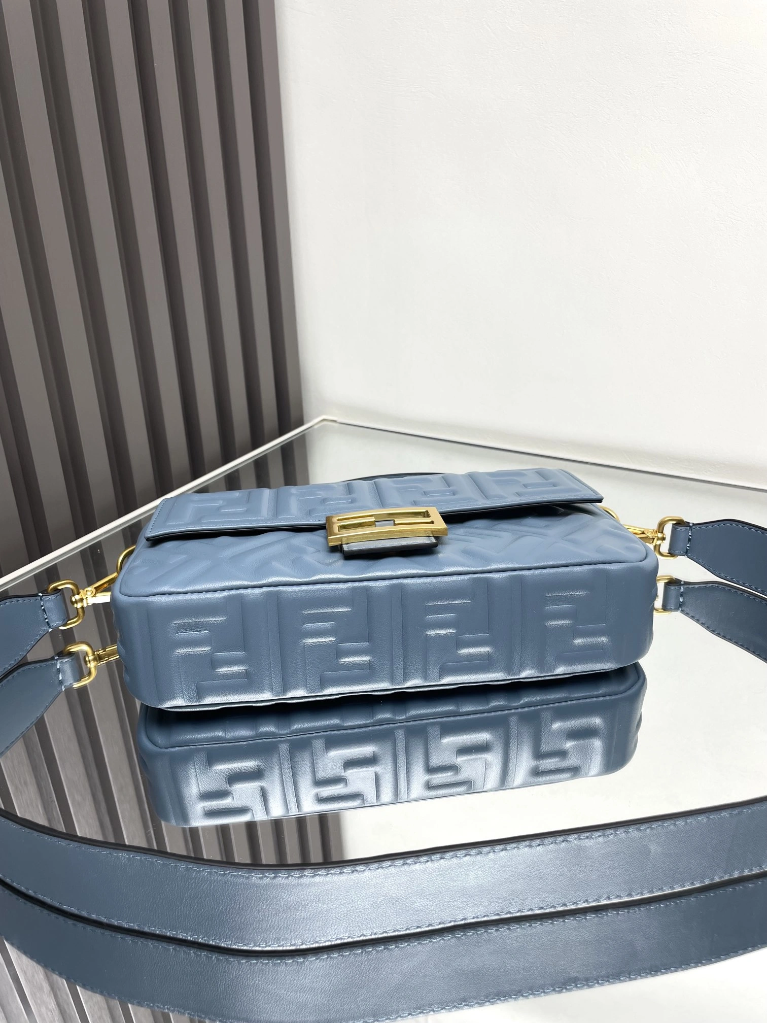 EyeCatching Fendi Satchel Bags 69741